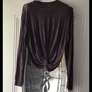 Long Sleeve short shirt in purple